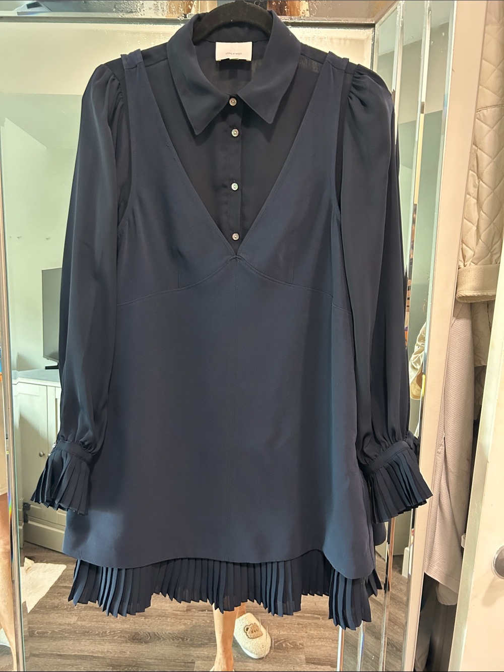 cinq a sept Navy Pleated-Hem Long Sleeve Tunic
